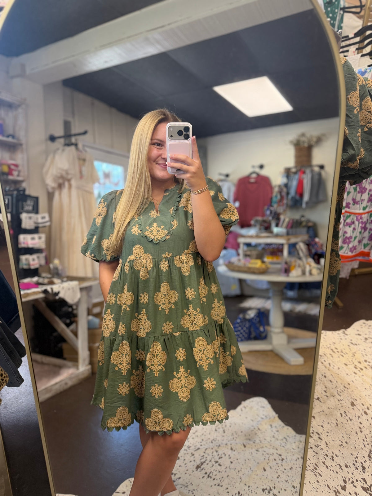 Olive embossed puff sleep 👗 with pockets
