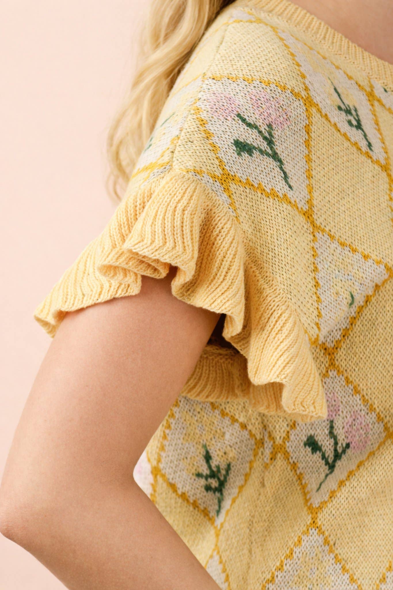 Floral Graphic Knit Sweater Top