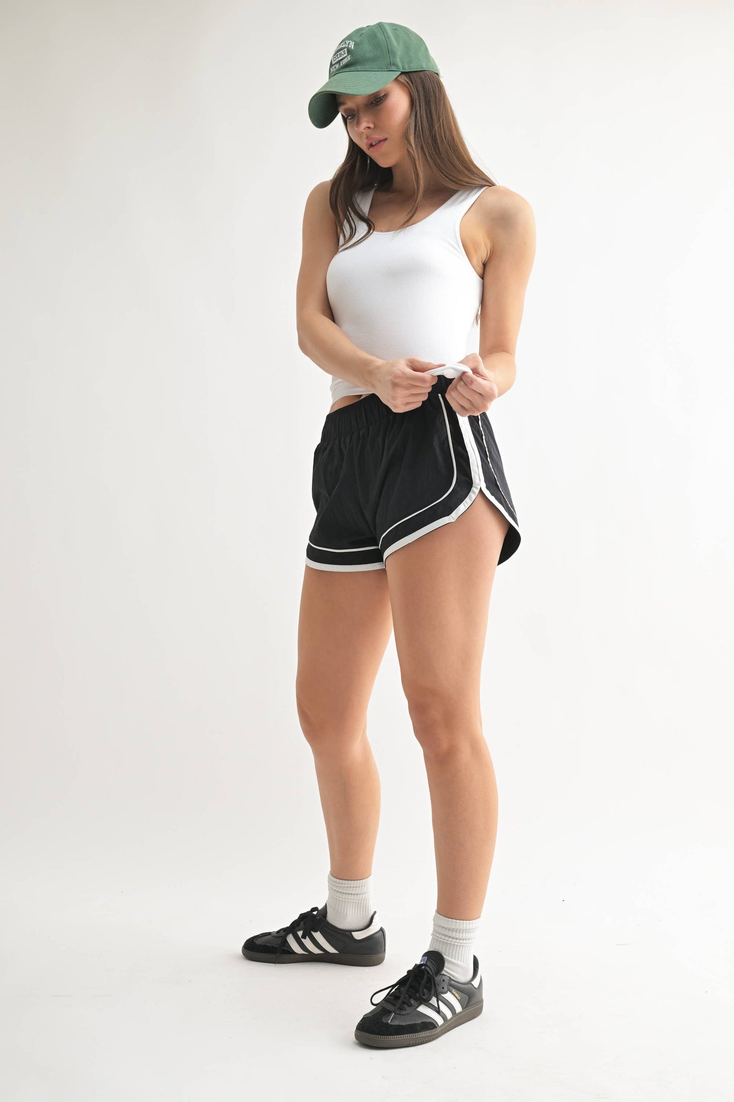 Classic Seamless Ribbed Tank Top: White with padding