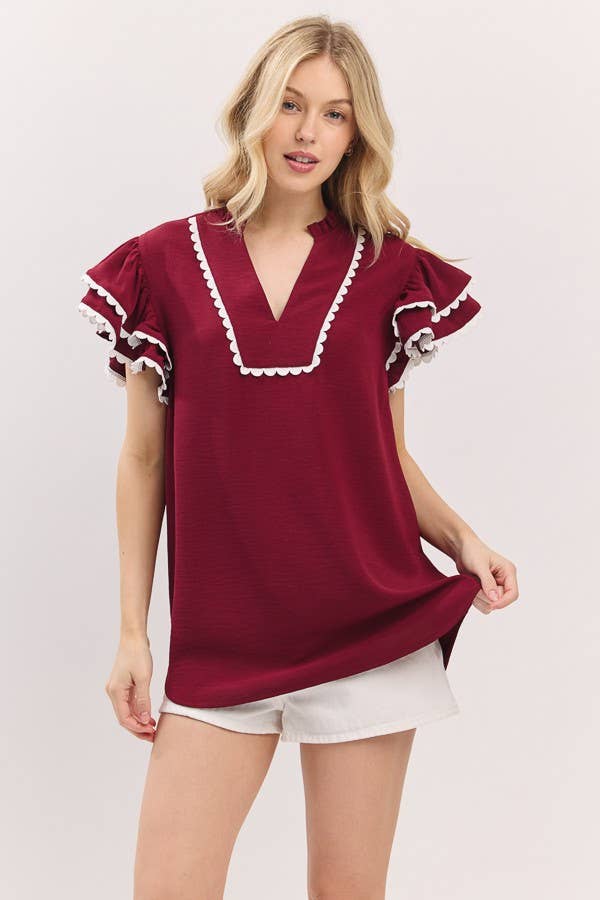 Game day scallop trim top