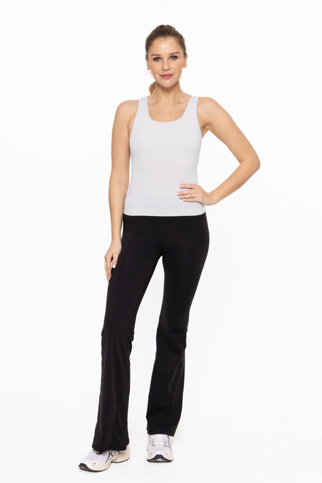 Classic Seamless Ribbed Tank Top: White with padding