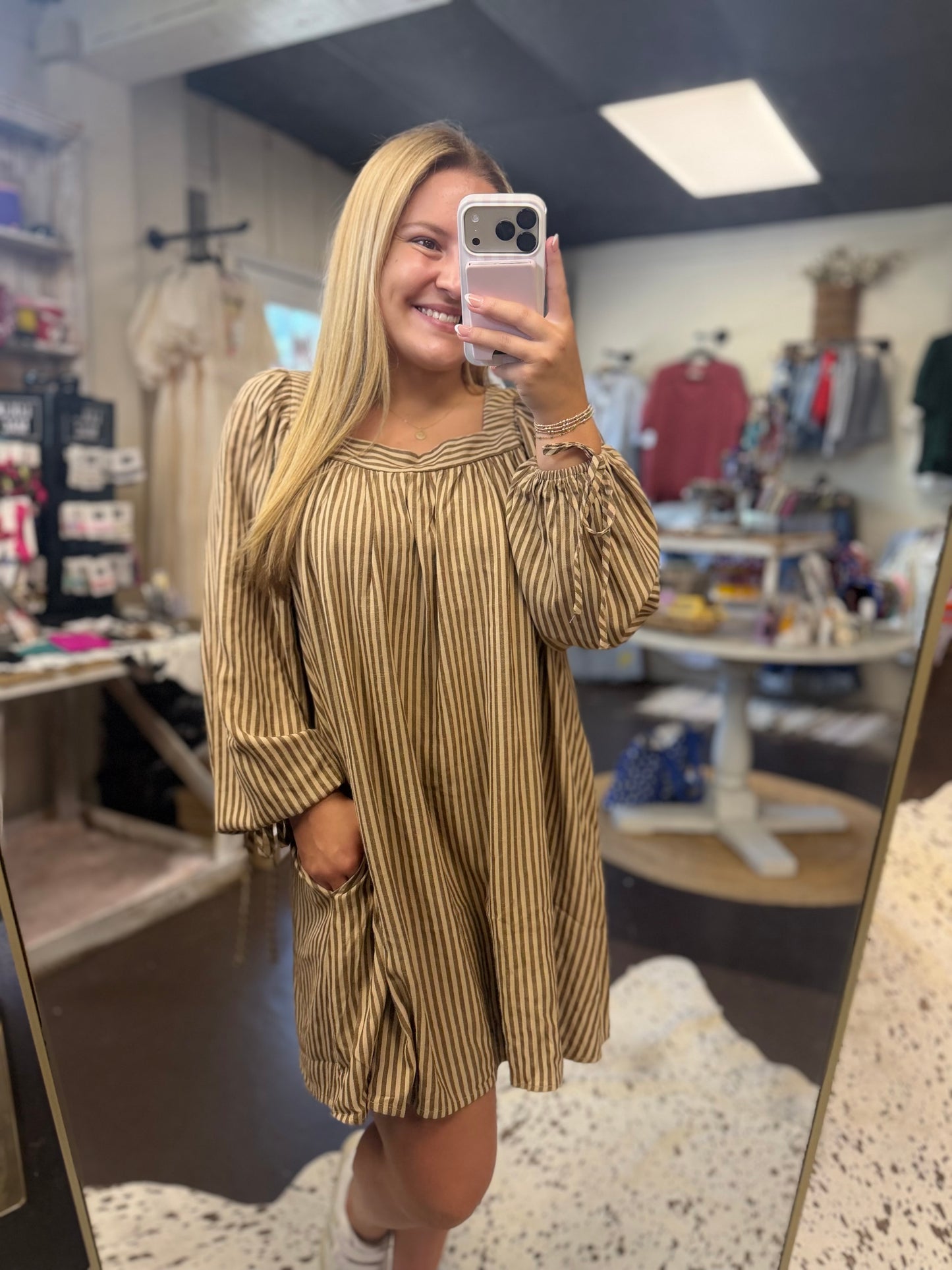 Fall on stripes dress🍂