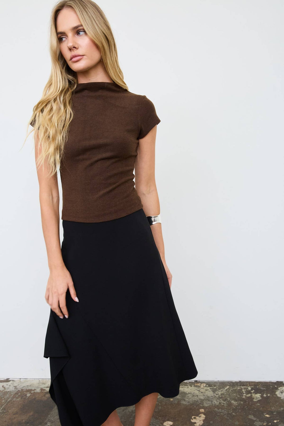 MOCK NECK CAP SLEEVE HEATHERED KNIT TOP