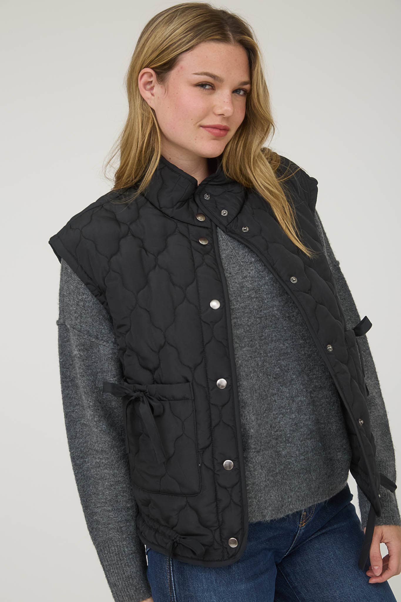 TIE DETAIL SNAP BUTTON DOWN QUILTED PUFFER VEST