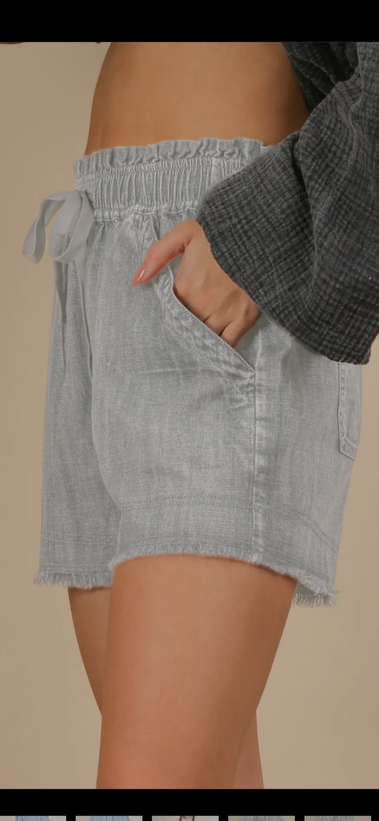 Gray washed leisure shorts
