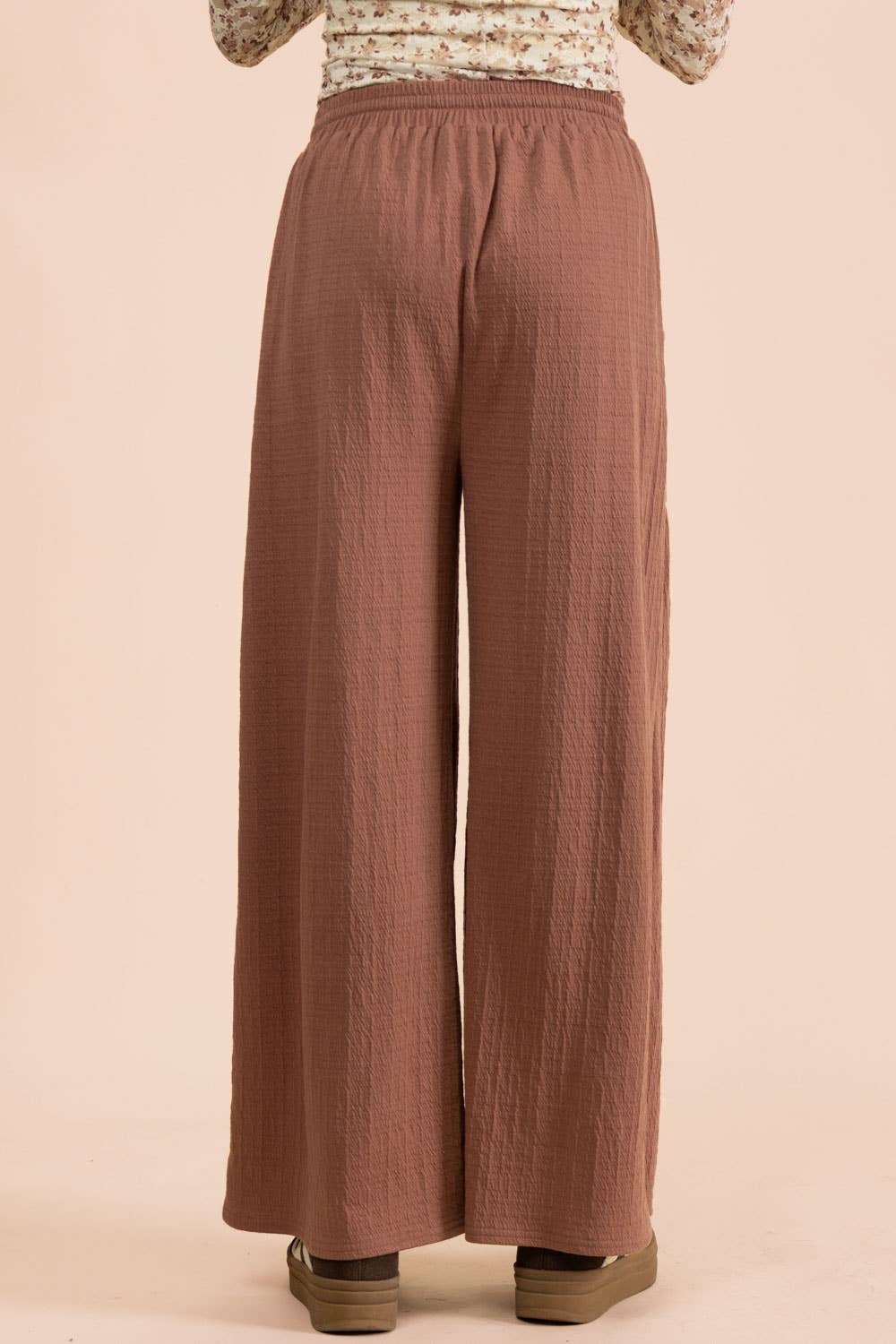Coffee bean loose textured pants
