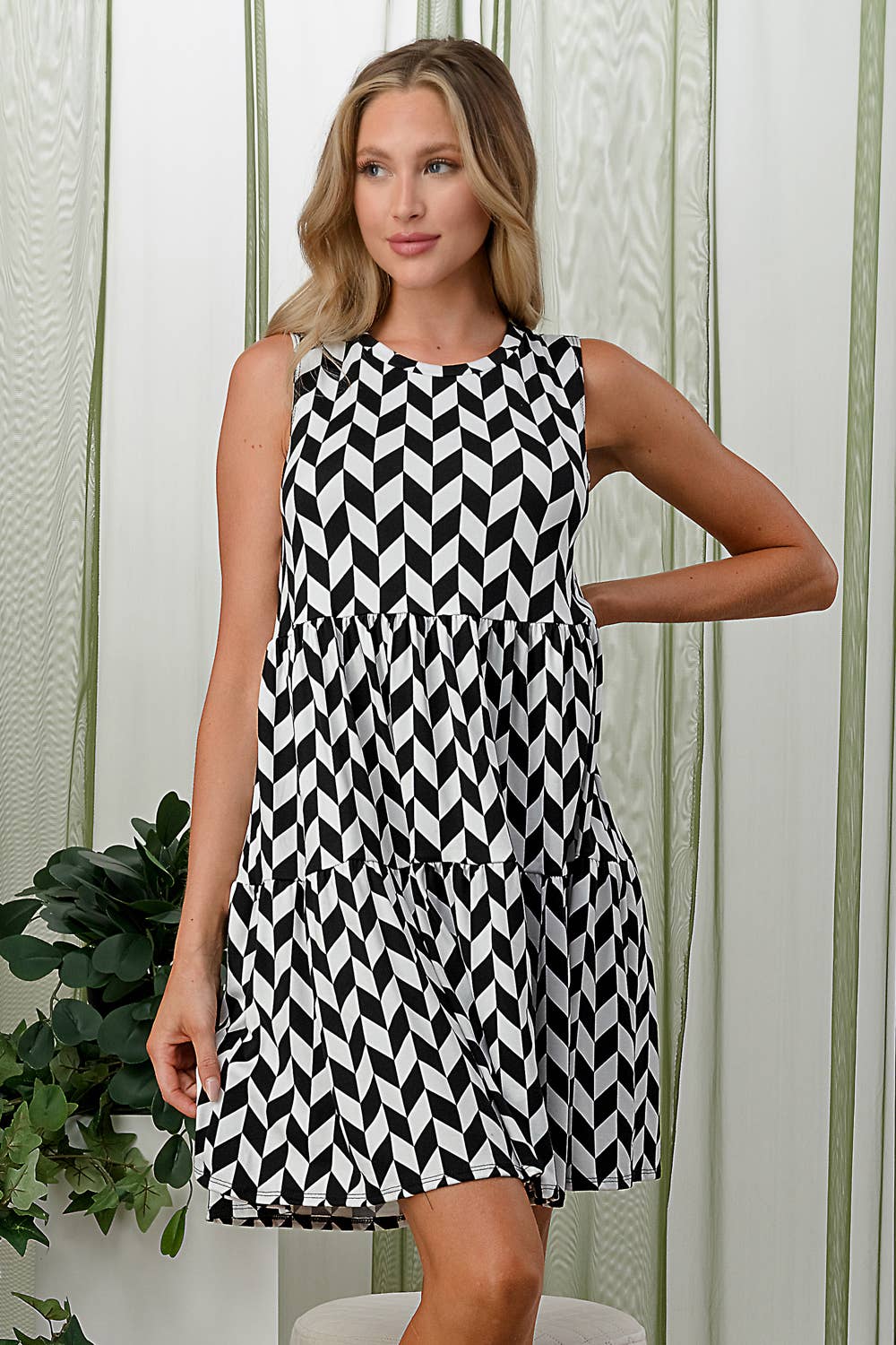 miroh - Sleeveless Tiered Herringbone Dress - Elegant Tiered Design