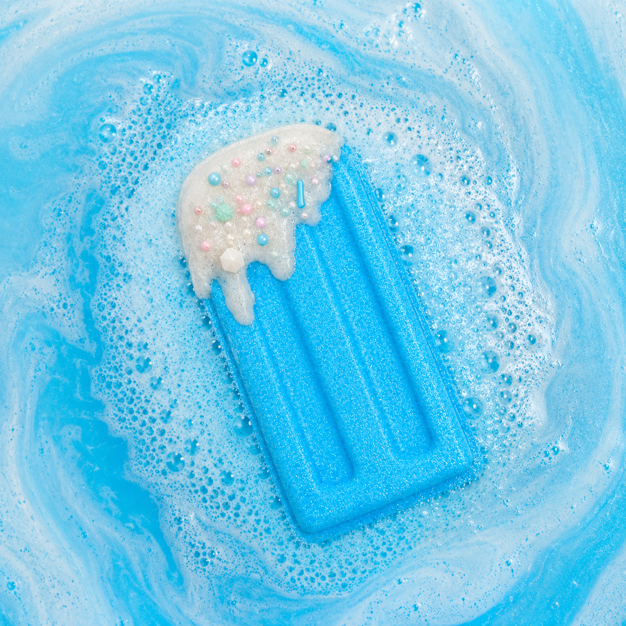 The Lavish Goat - Blue Popsicle Prize Inside Bath Bomb