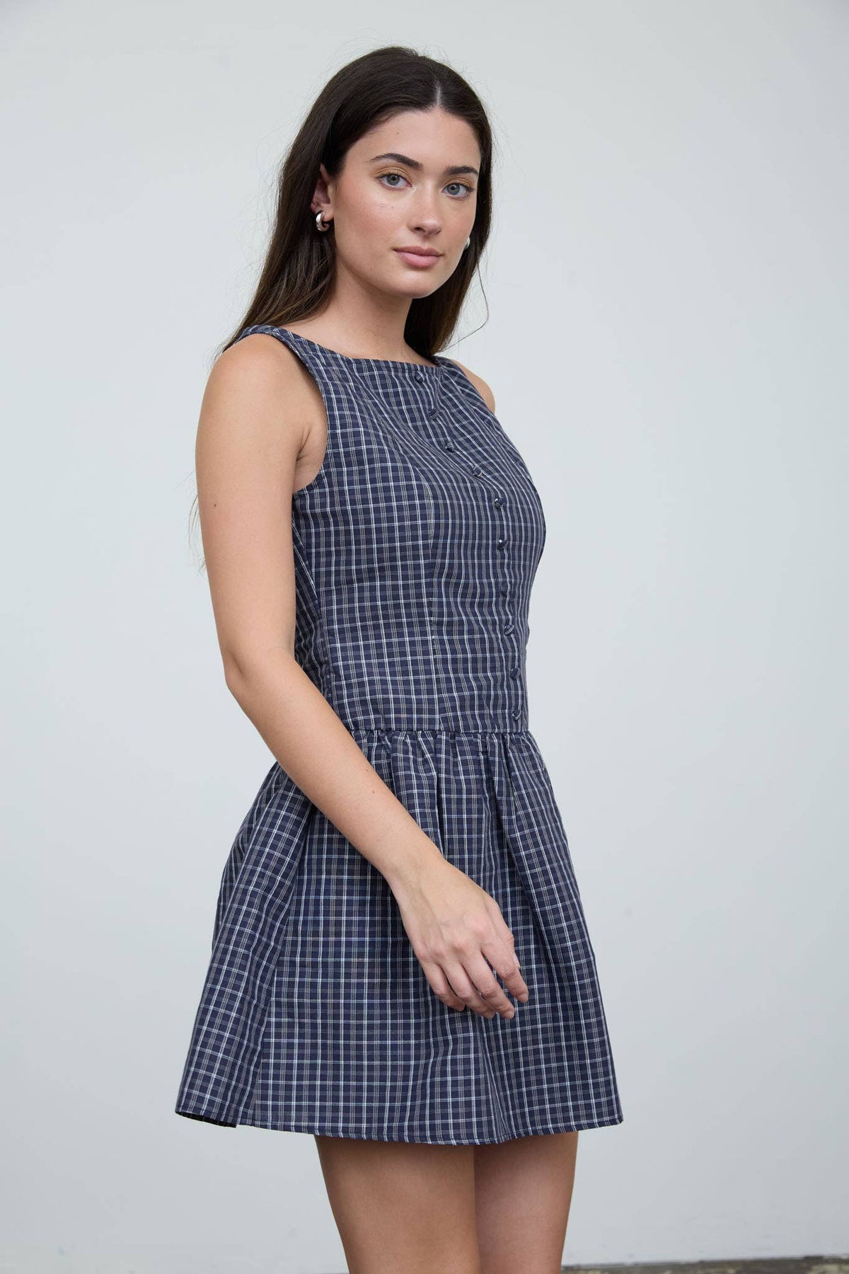 PLAID BUTTON FRONT BOAT NECK SLEEVELESS MINI DRESS