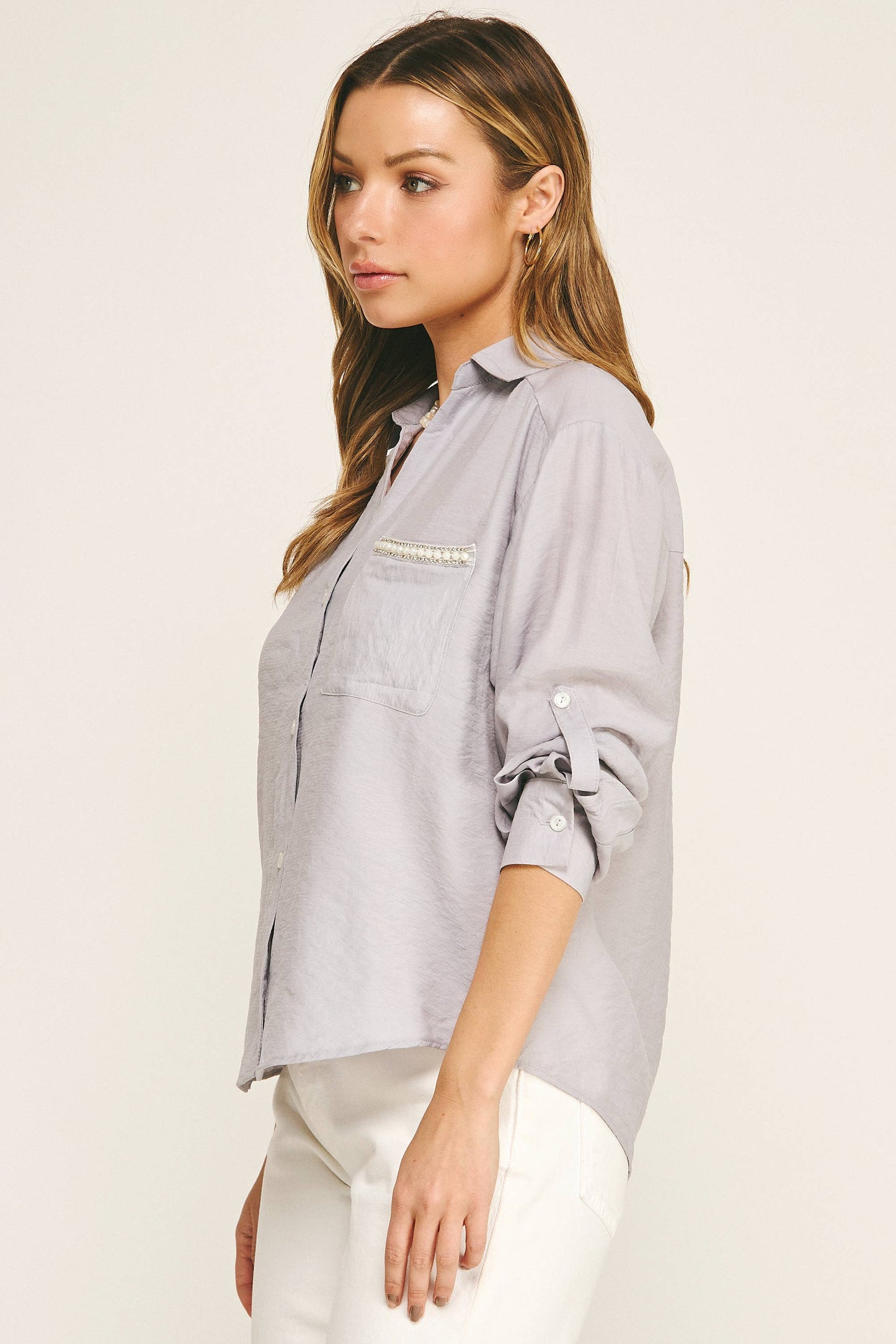 PEARL POCKET RELAXED BUTTON DOWN BLOUSE