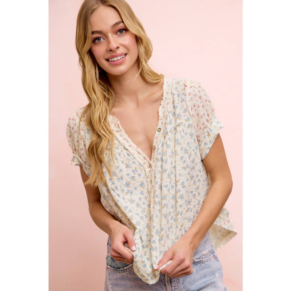 BiBi FLORAL CRINKLE NECKDROP SHORT SLEEVE BLOUSE TOP