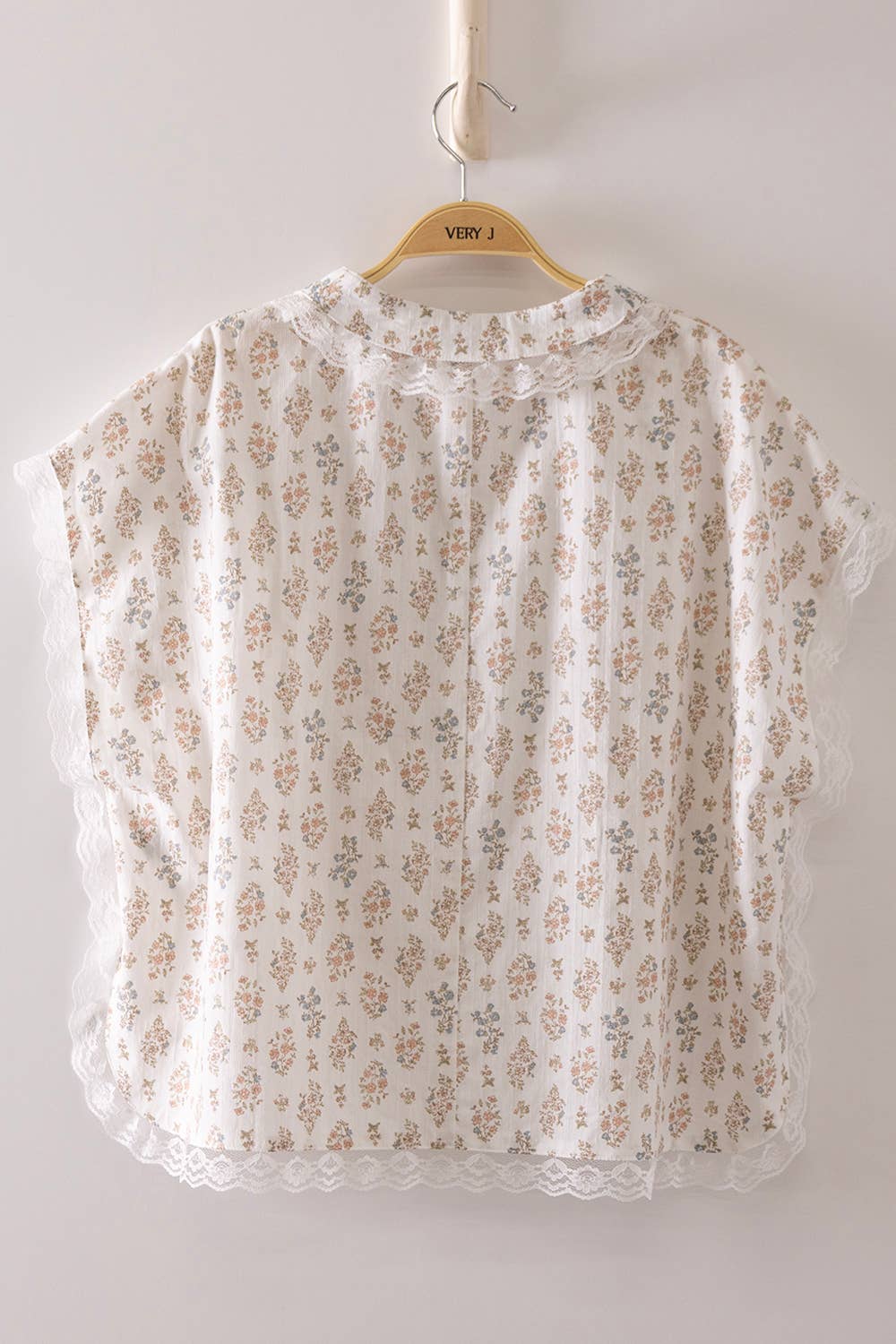 BiBi FLORAL CRINKLE NECKDROP SHORT SLEEVE BLOUSE TOP
