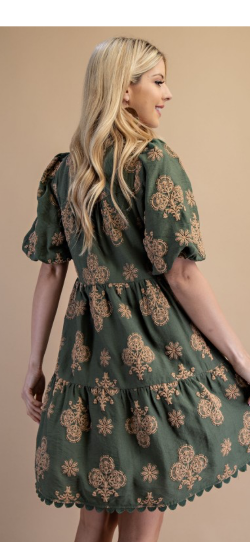 Olive embossed puff sleep 👗 with pockets