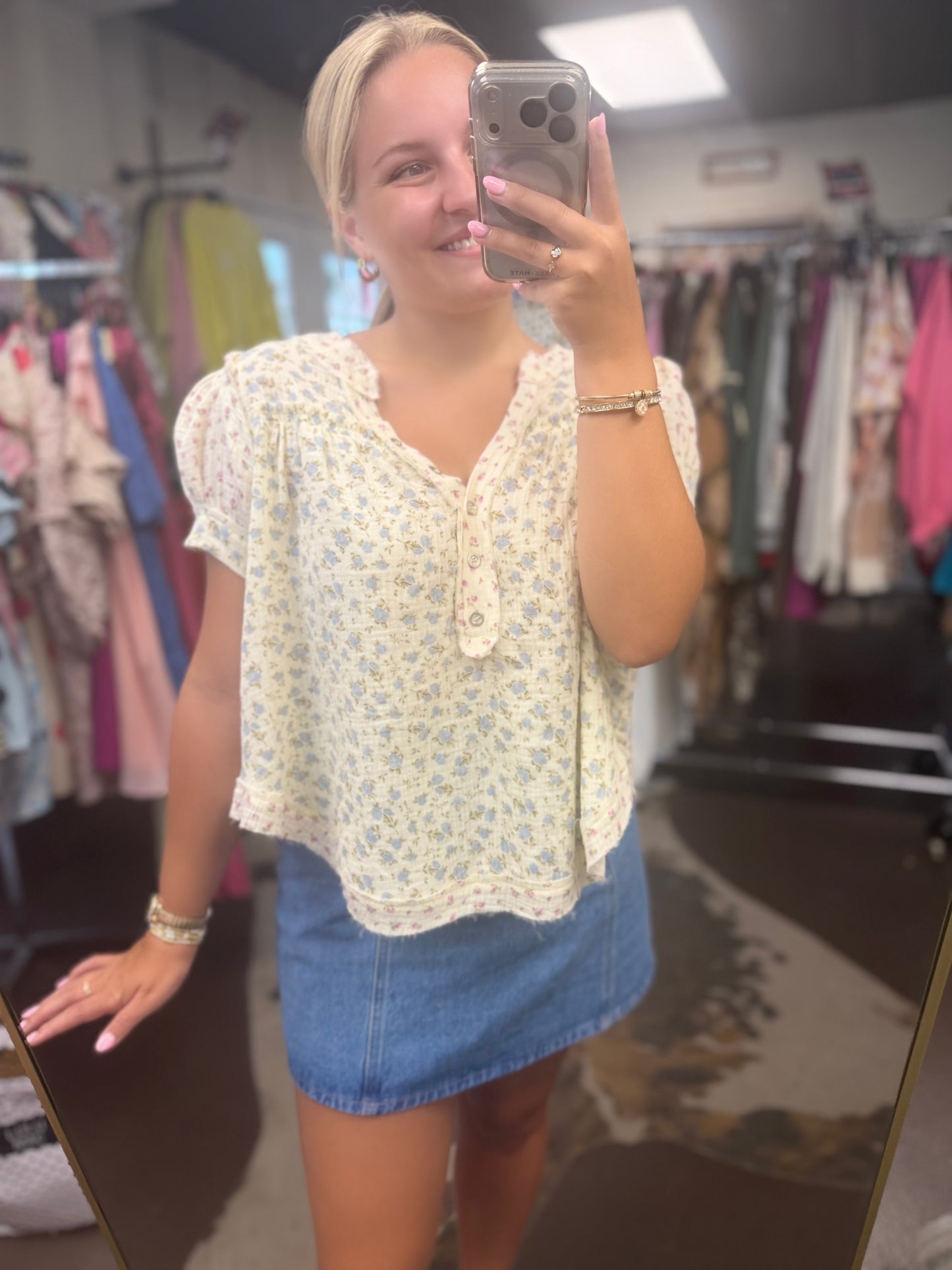 BiBi FLORAL CRINKLE NECKDROP SHORT SLEEVE BLOUSE TOP