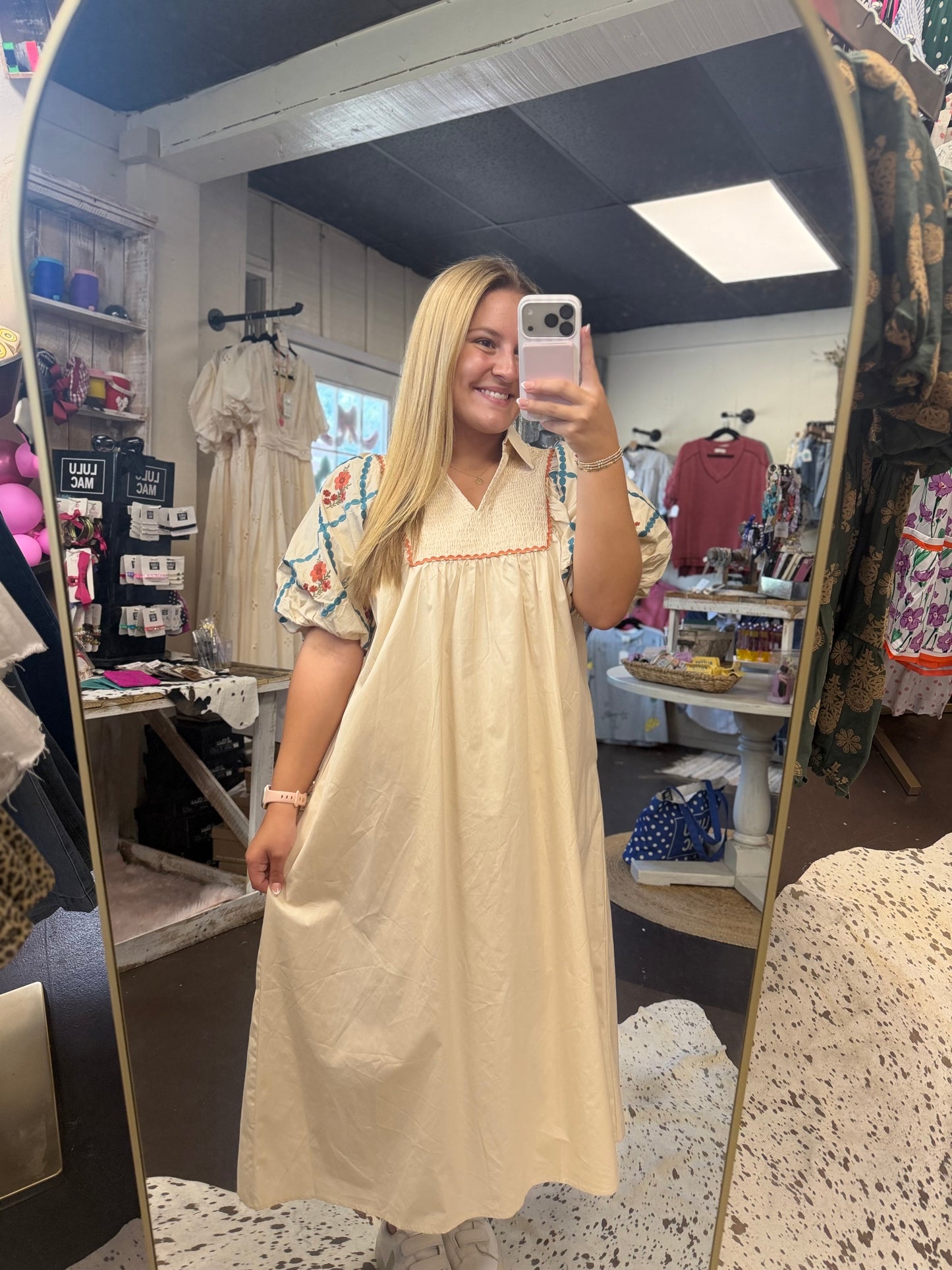 Embroidered puff sleeve smock dress with pockets