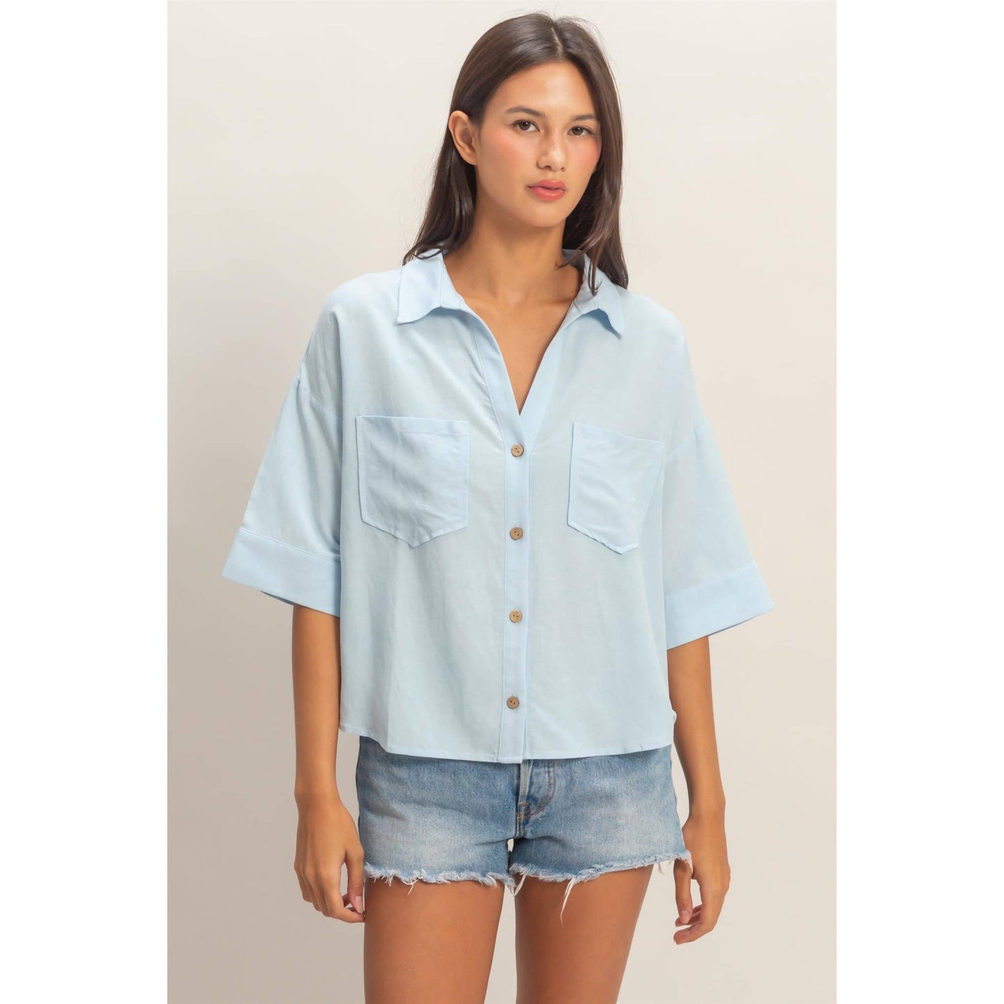 Button-Up Collared Short Sleeve Shirt