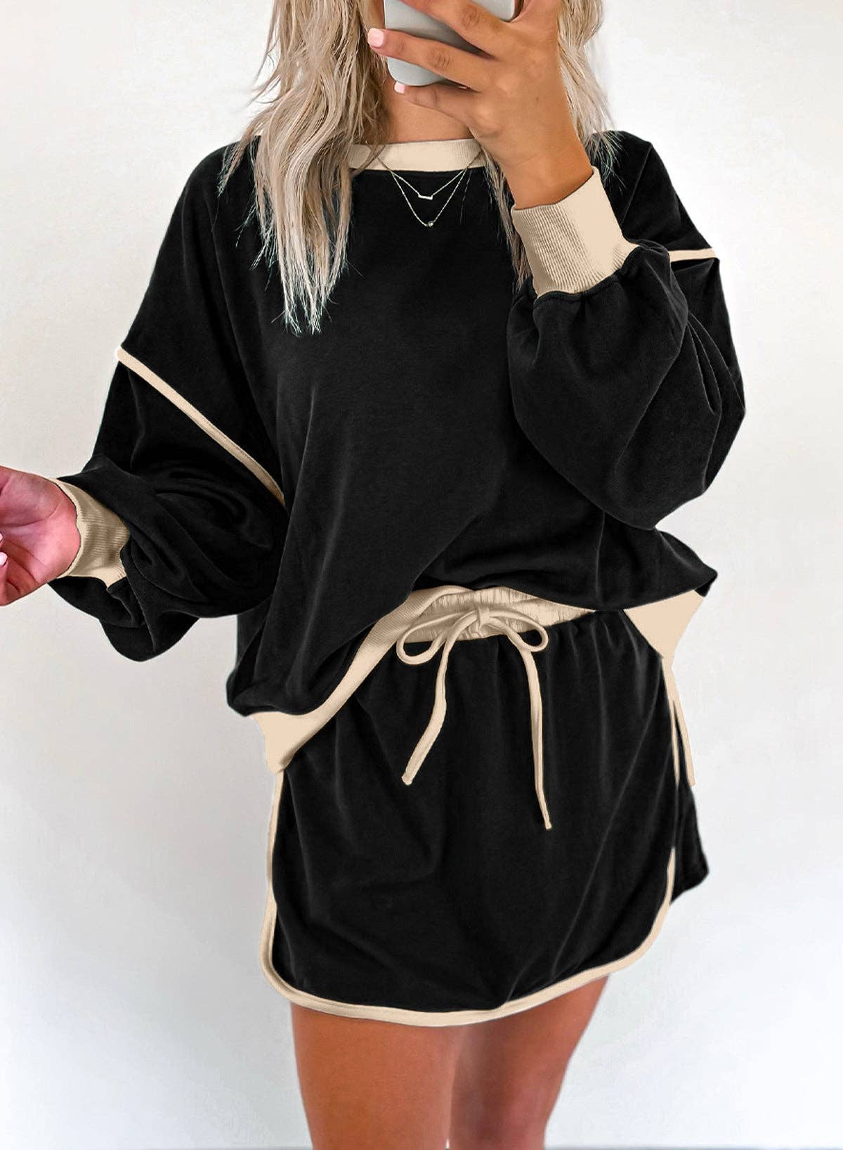 black Contrast Loose Pullover and Lace-up  waist set available in 3 colors