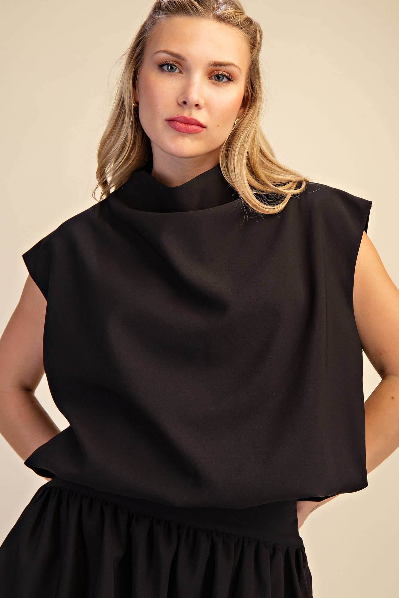 Glam bubble mock neck top