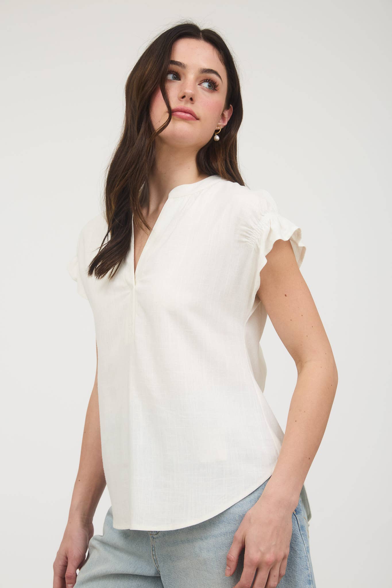 Blu Pepper - SPLIT NECK RUCHED SLEEVE & BACK LINEN BLOUSE